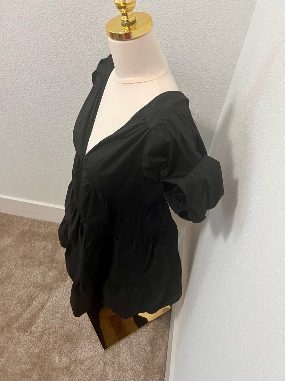 Xirena Black Puff Sleeve Mini Dress Open Back Tiered XS - Picture 6 of 10